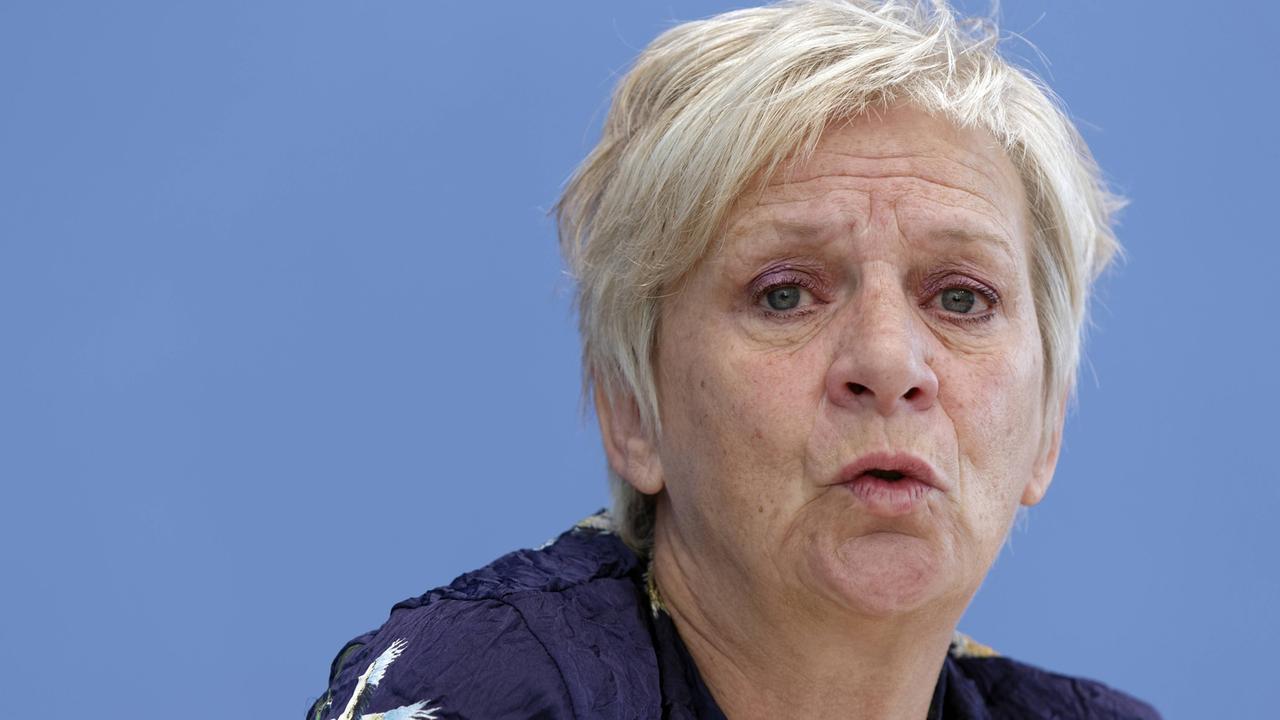 Barbara Unmüßig, Vorstandsmitglied der den Grünen nahestehenden Heinrich-Böll-Stiftung Barbara Unmüßig, Vorstandsmitglied der den Grünen nahestehenden Heinrich-Böll-Stiftung