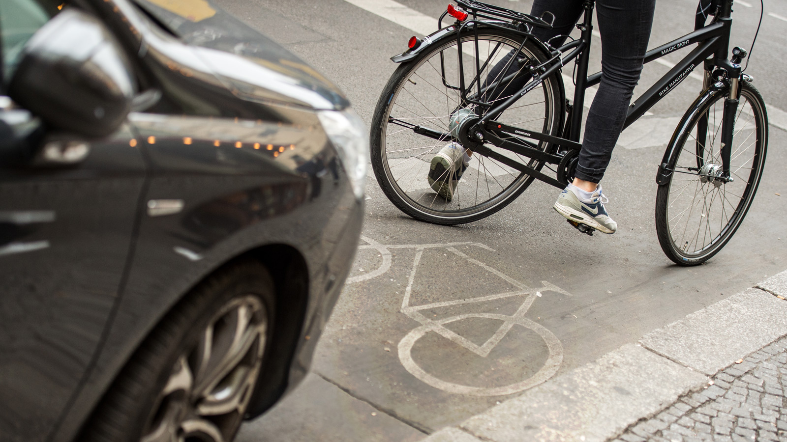 Radfahrer-Aktionswoche gegen Falschparker - Denkzettel für 