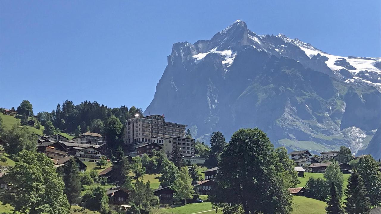 Viele Grindelwalder betrachten das Wetterhorn als ihren Hausberg Viele Grindelwalder betrachten das Wetterhorn als ihren Hausberg