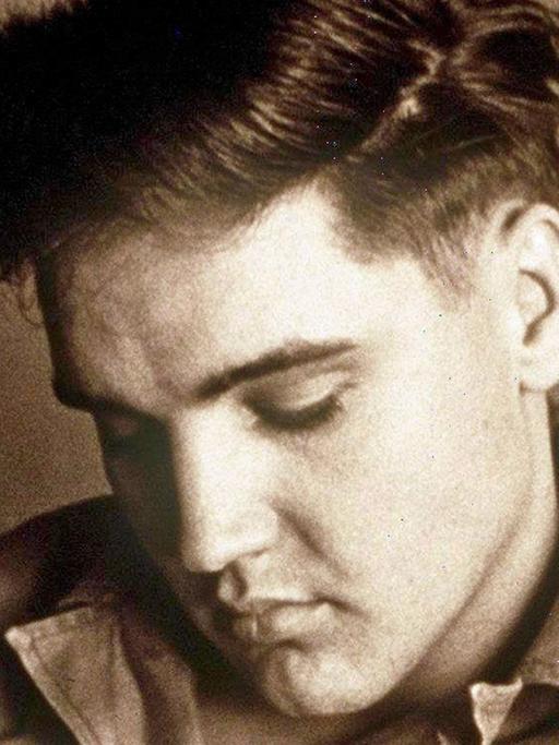 Undatierte Aufnahme von Elvis Presley in der Armee. (1958-1960 als Sergant).