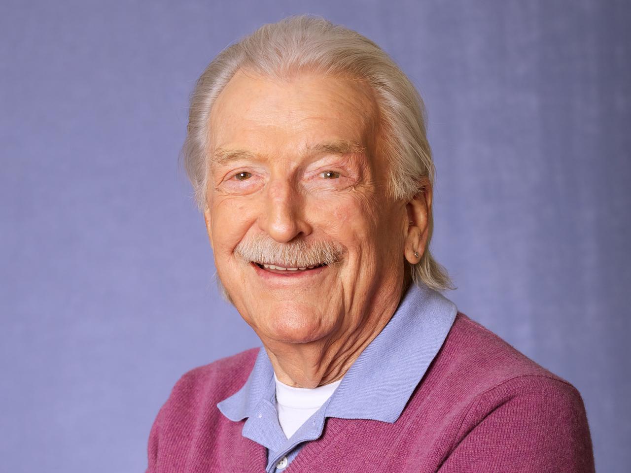 James Last, deutscher Bandleader, Komponist, Arrangeur und Musikproduzent, Februar 2013 James Last, deutscher Bandleader, Komponist, Arrangeur und Musikproduzent, Februar 2013