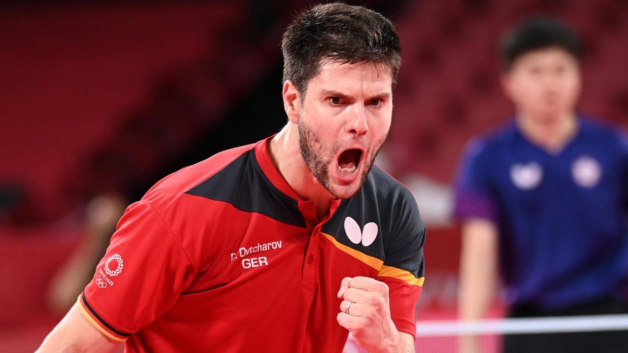 Dimitrij Ovtcharov jubelt nach dem Sieg über den Taiwanesen Lin Yun-Ju. Dimitrij Ovtcharov jubelt nach dem Sieg über den Taiwanesen Lin Yun-Ju.