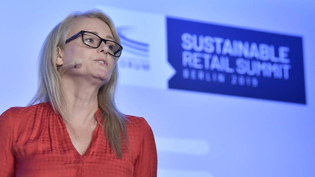 Porträt von Justine Currell, Leiterin der NGO "Unseen" Porträt von Justine Currell, Leiterin der NGO "Unseen"