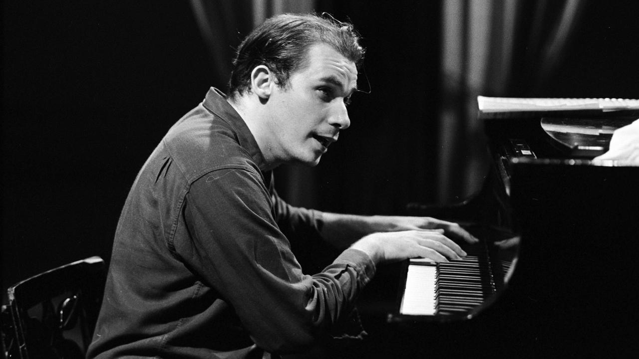 Der Pianist Glenn Gould im Oktober 1965. Der Pianist Glenn Gould im Oktober 1965.