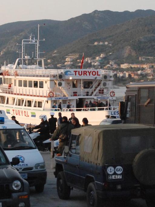 Griechenland hat mit der Rückführung von Flüchtlingen in die Türkei begonnen.