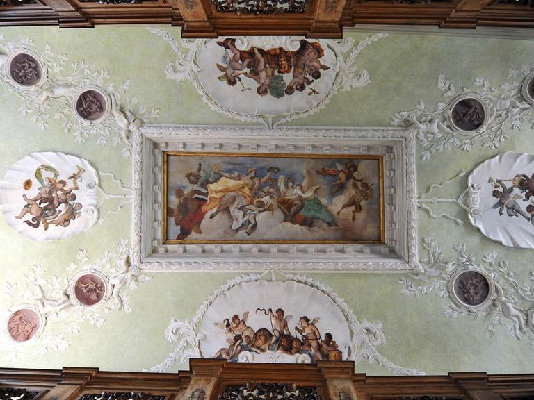 Die Decke des Palazzetto Bru Zane in Venedig