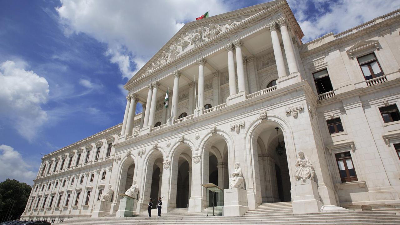 Das Parlamentsgebäude in Lissabon.