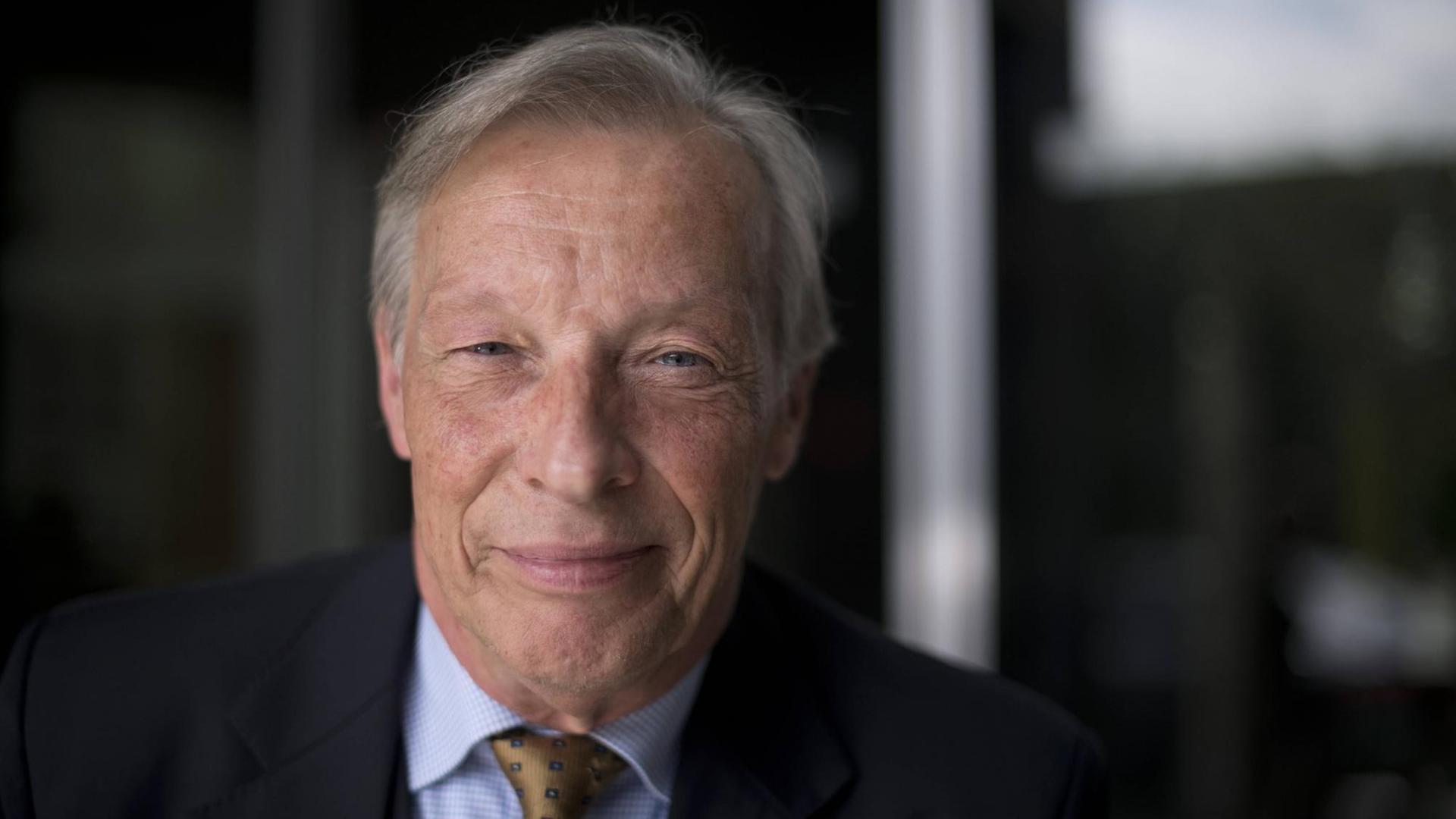 Armin-Paul Hampel, Vorsitzender der AfD in Niedersachsen. Armin-Paul Hampel, Vorsitzender der AfD in Niedersachsen.