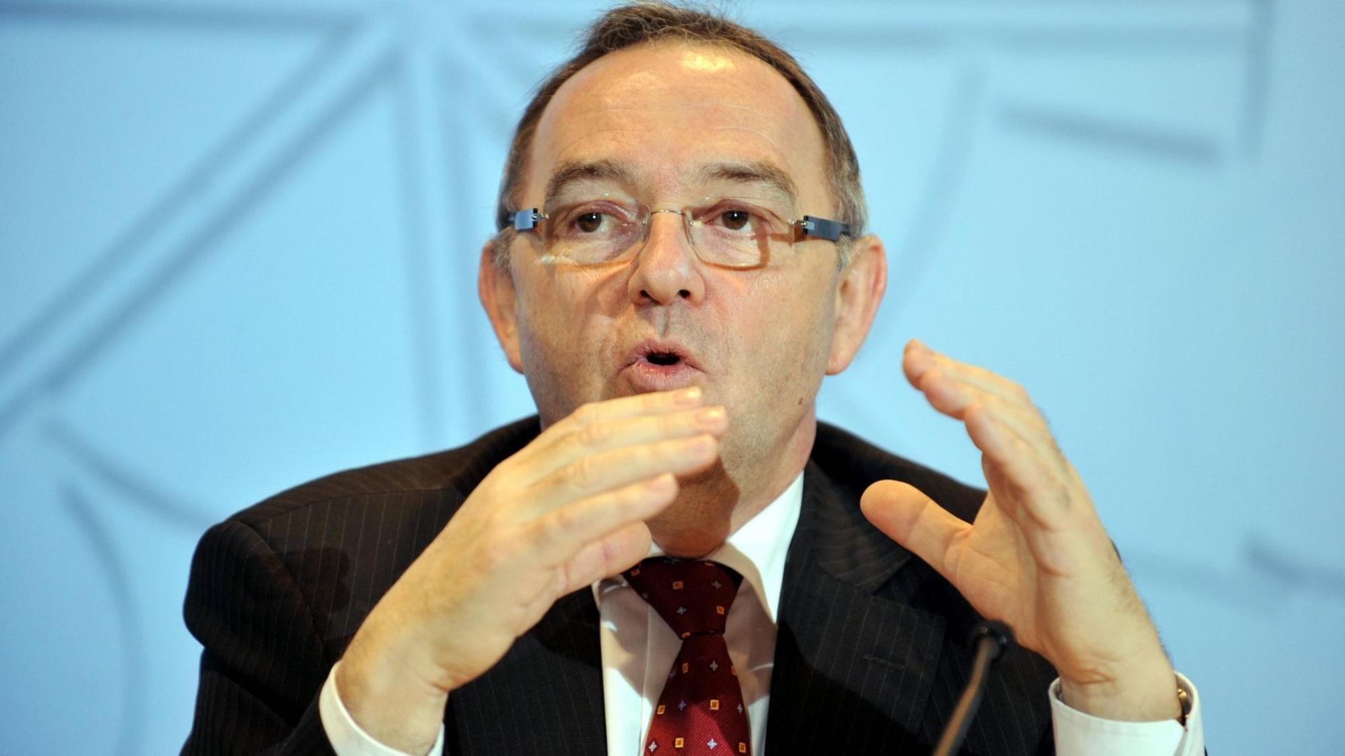 Der NRW-Finanzminister Norbert Walter-Borjans. Der NRW-Finanzminister Norbert Walter-Borjans.