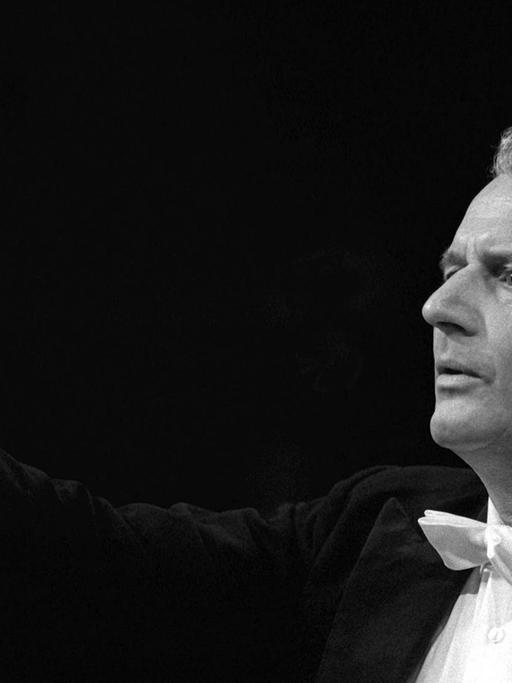 Der britische Dirigent Sir Colin Davis