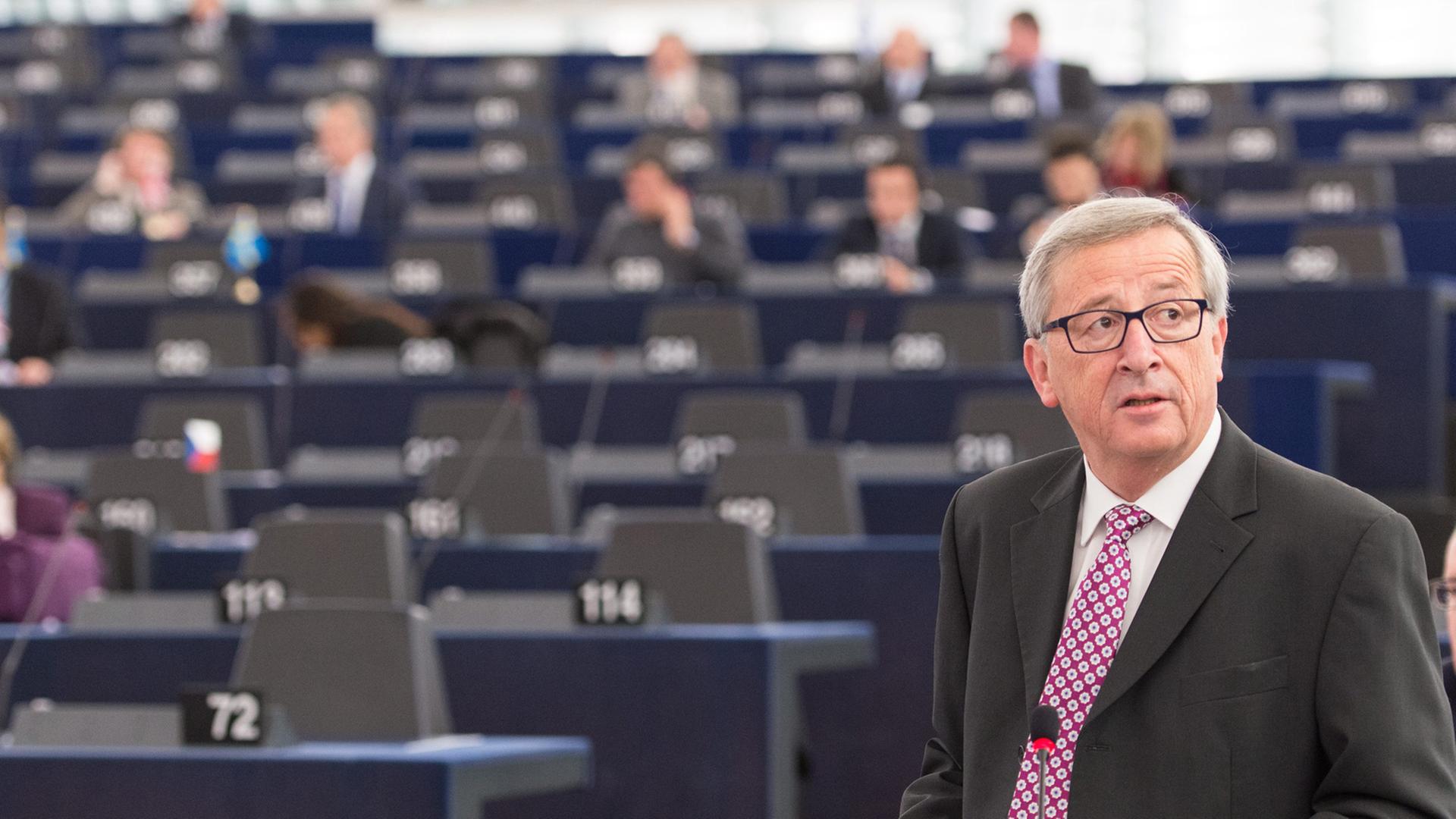 Jean Claude Juncker hält eine Rede im EU-Parlament Jean Claude Juncker hält eine Rede im EU-Parlament