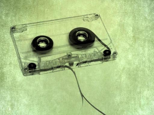 Transparente Audiokassette.