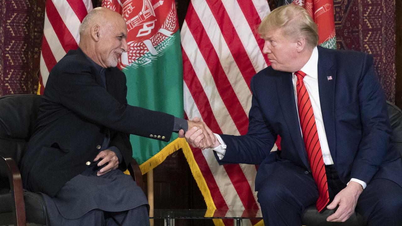 Afghanistans Präsident Ashraf Ghani, hier bei einem Treffen mit Donald Trump. Afghanistans Präsident Ashraf Ghani, hier bei einem Treffen mit Donald Trump.