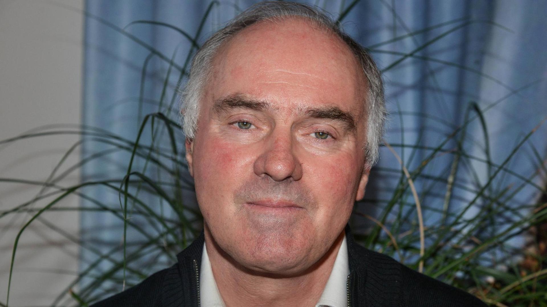 Der österreichische Literaturkritiker und Publizist Klaus Zeyringer Der österreichische Literaturkritiker und Publizist Klaus Zeyringer