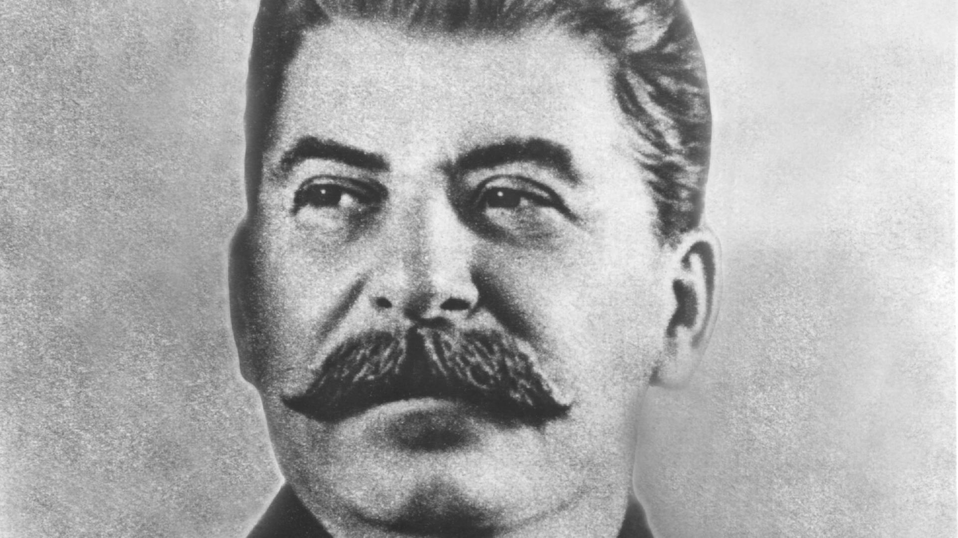 Undatierte Aufnahme des sowjetischen Diktators Josef Stalin. Undatierte Aufnahme des sowjetischen Diktators Josef Stalin.