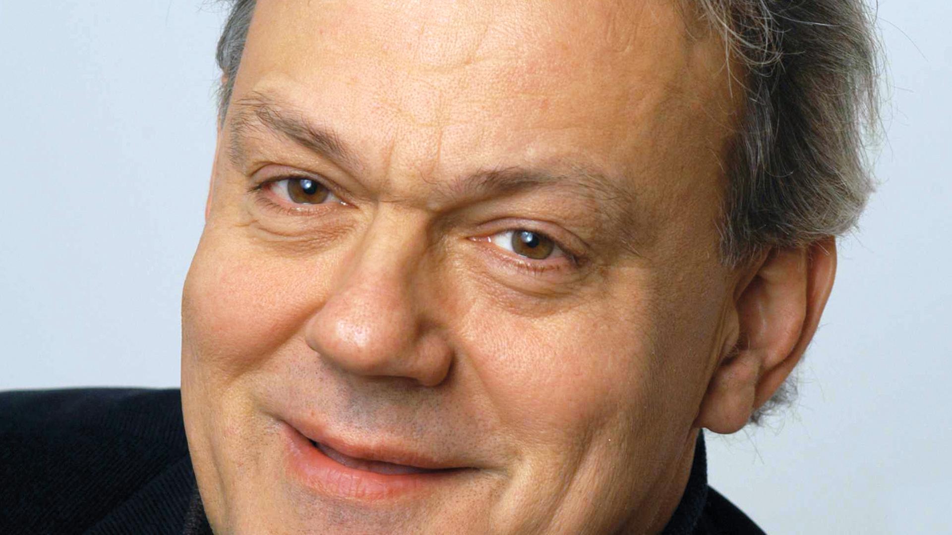 Ulrich Rademacher, Vorsitzender des Verbandes deutscher Musikschulen. Ulrich Rademacher, Vorsitzender des Verbandes deutscher Musikschulen.