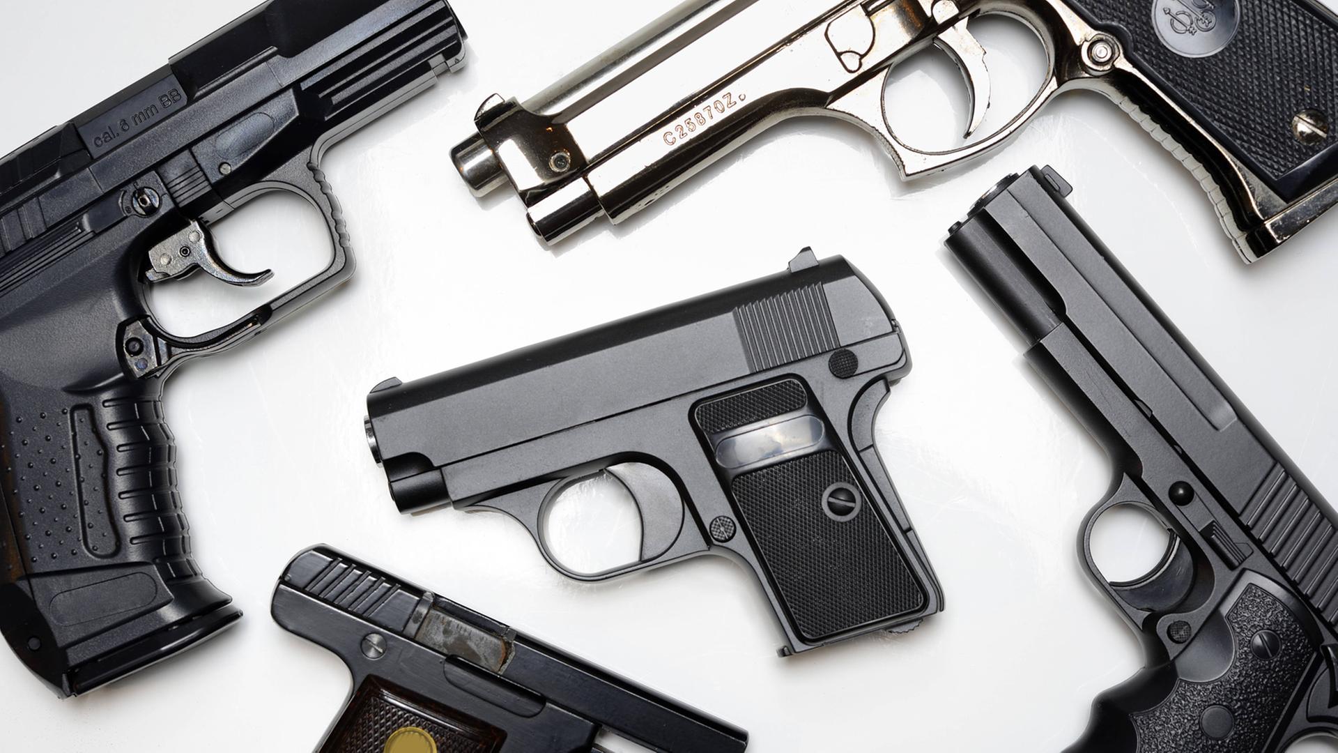 Anschein-, Schreckschuss- und Gaswaffen Anschein-, Schreckschuss- und Gaswaffen