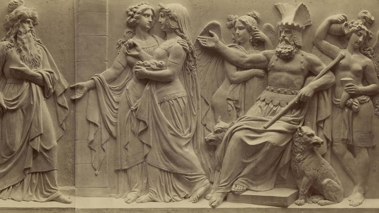 Ein in Stein gehauenes Bild, das Iduna zeigt. In der nordischen Mythologie hütet sie die goldenen Äpfel, die den Göttern ewige Jugend und Unsterblichkeit garantieren. Ein in Stein gehauenes Bild, das Iduna zeigt. In der nordischen Mythologie hütet sie die goldenen Äpfel, die den Göttern ewige Jugend und Unsterblichkeit garantieren.
