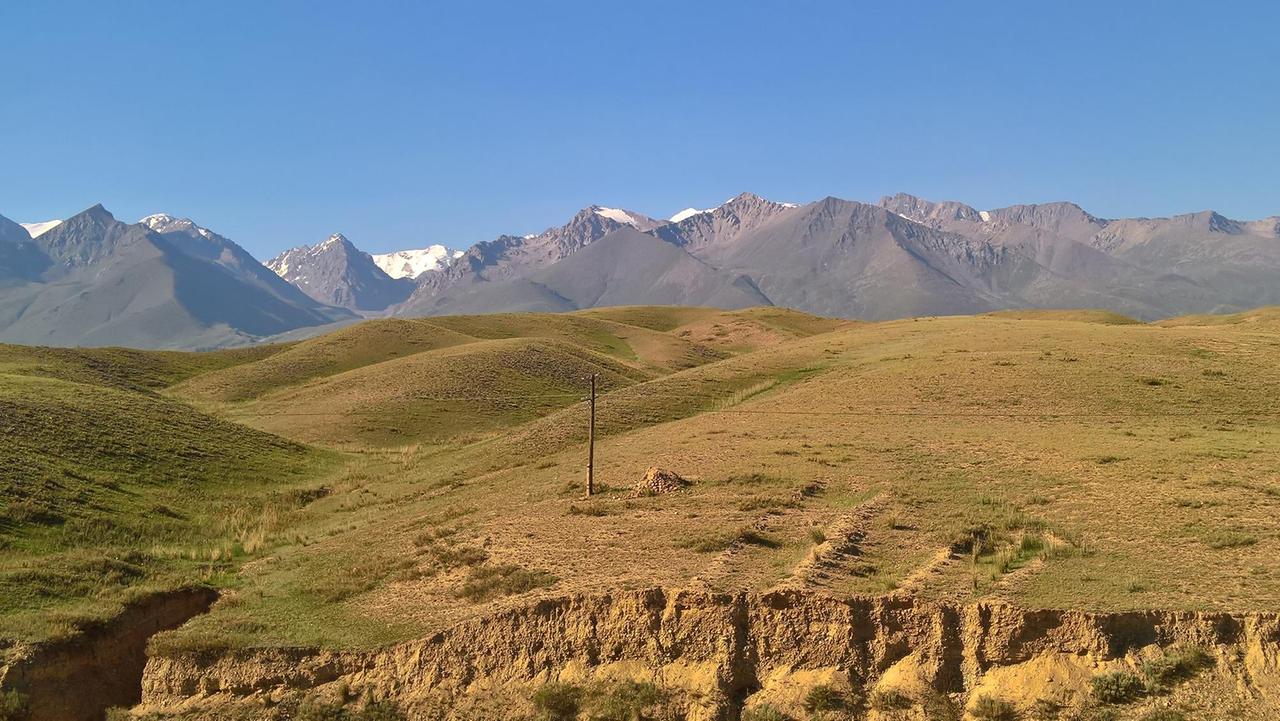 Von den Gletschern im Norden Kirgistans speist sich die Wasserversorgung der gesamten Region. Von den Gletschern im Norden Kirgistans speist sich die Wasserversorgung der gesamten Region.