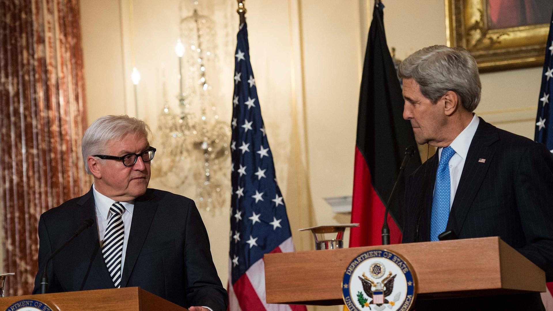 Bundesaußenminister Steinmeier zu Besuch bei seinem US-Kollegen John Kerry in Washington. Bundesaußenminister Steinmeier zu Besuch bei seinem US-Kollegen John Kerry in Washington.
