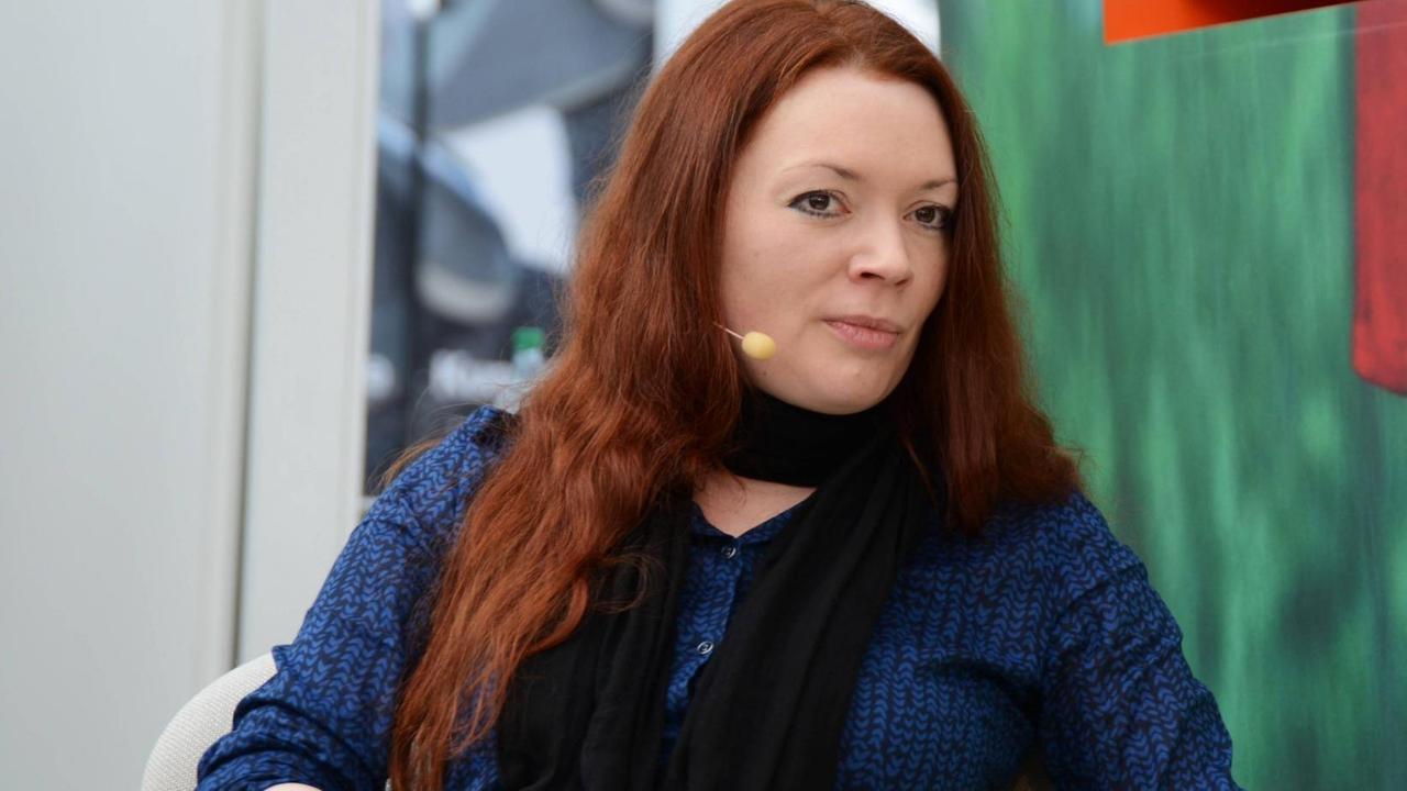 Schriftstellerin Zoë Beck auf der Leipziger Buchmesse 2015 Schriftstellerin Zoë Beck auf der Leipziger Buchmesse 2015