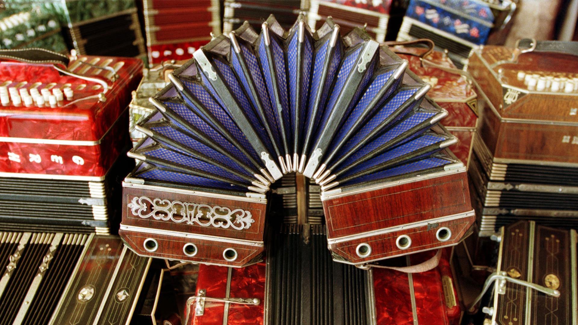 Sammlung von alten Bandoneons in Chemnitz Sammlung von alten Bandoneons in Chemnitz