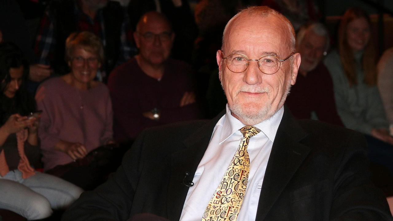 Der Lungenarzt Dieter Koehler zu Gast bei der Talkshow "M. Lanz" (2019). Der Lungenarzt Dieter Koehler zu Gast bei der Talkshow "M. Lanz" (2019).