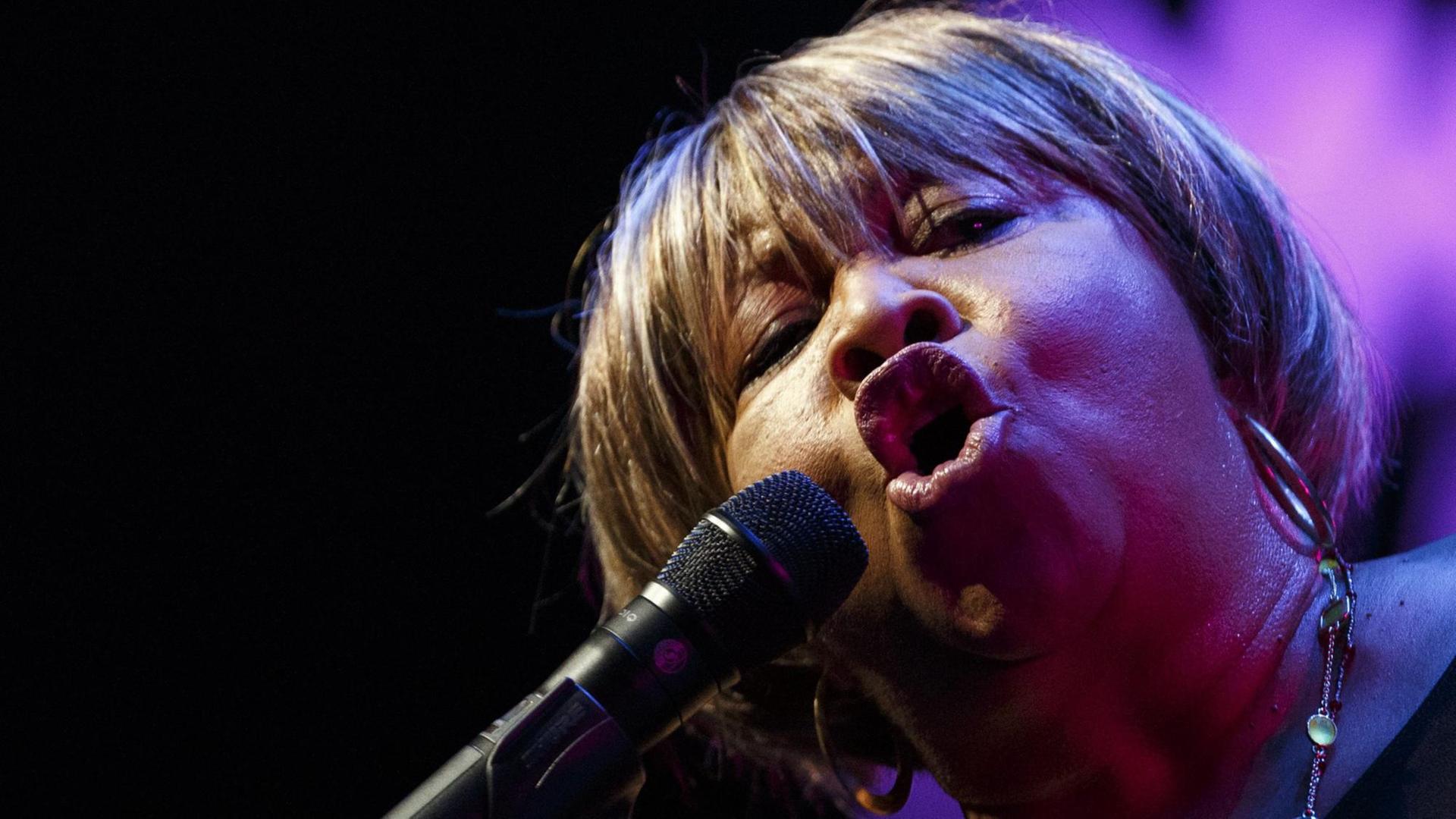 Die US-Sängerin Mavis Staples Die US-Sängerin Mavis Staples