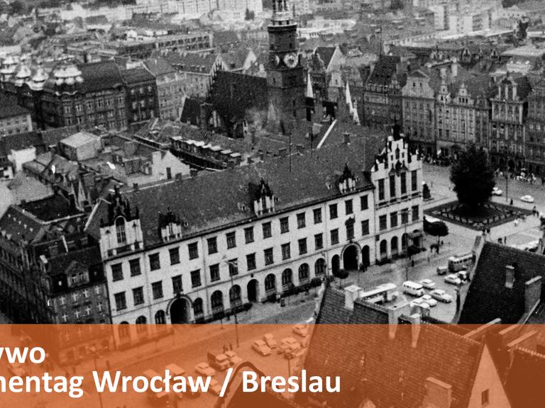 Blick von der Elisabethenkirche auf den Ring in Wroclaw in Polen, dem ehemaligen Breslau, am 29. August 1967.