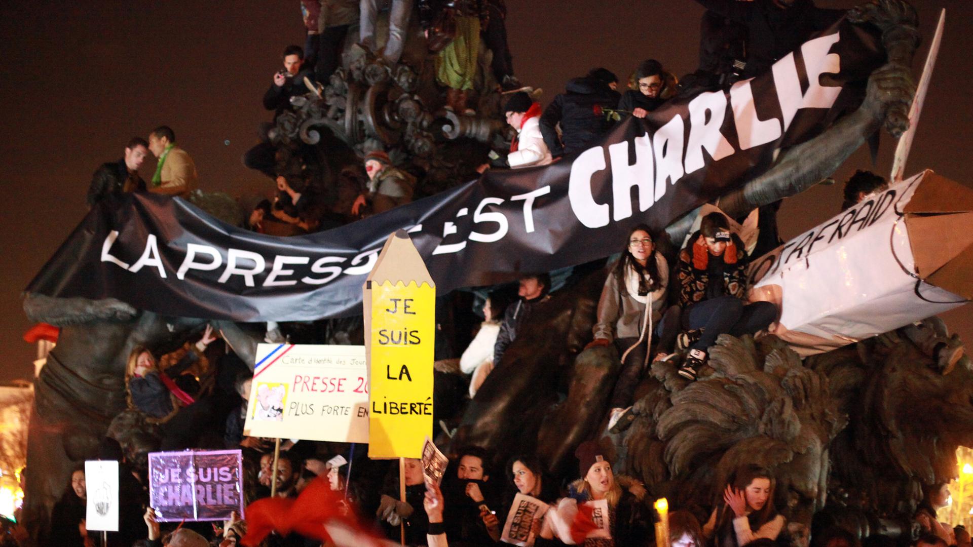 Großkundgebung an der Place de la Nation in Paris - gegen Terror und Extremismus Großkundgebung an der Place de la Nation in Paris - gegen Terror und Extremismus