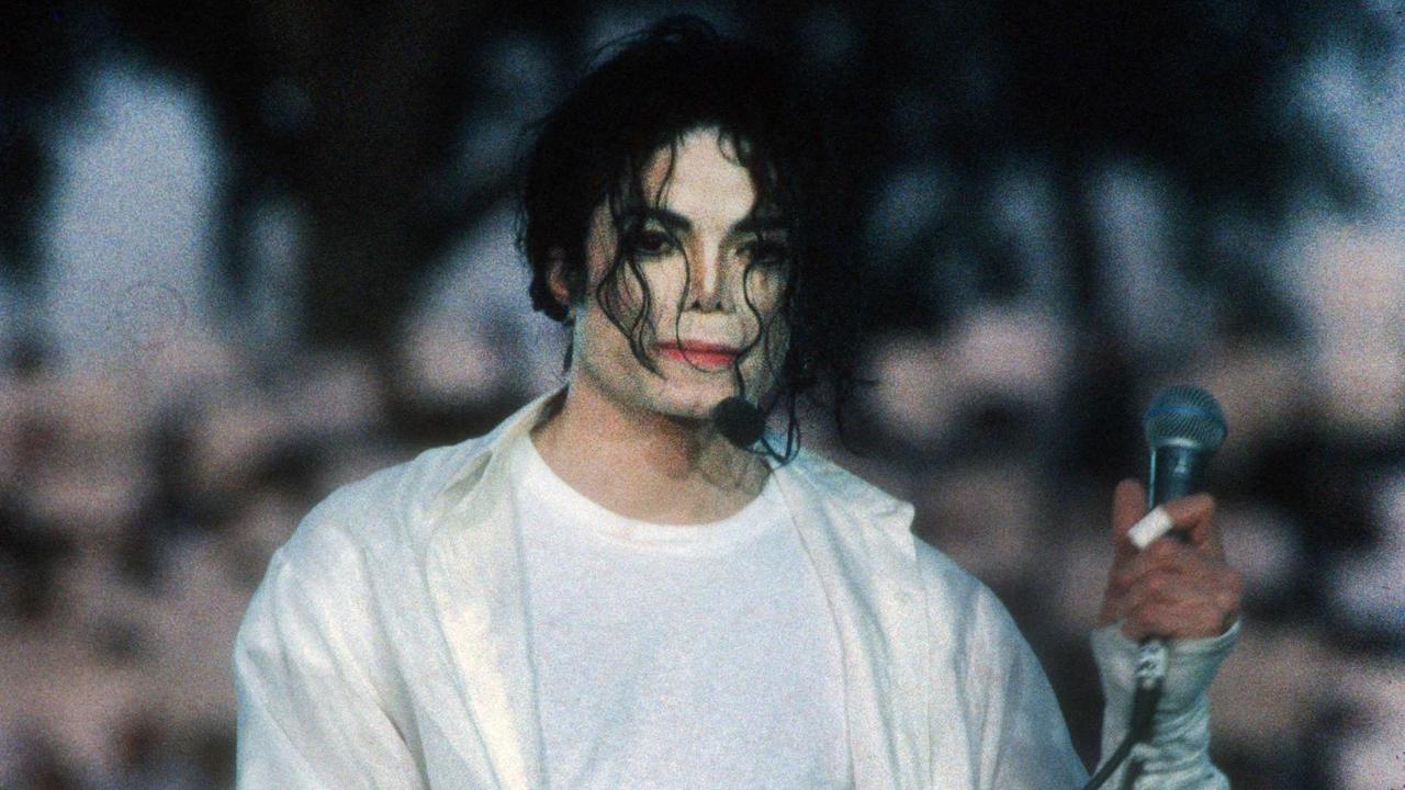 Michael Jackson 1993 auf einem Konzert. Michael Jackson 1993 auf einem Konzert.