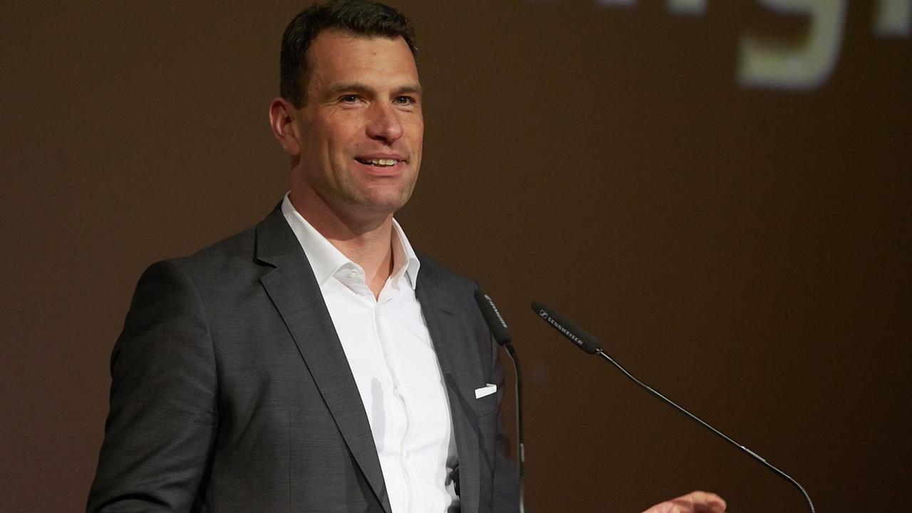 Dr. Michael Ilgner, Vorstandsvorsitzdender der Deutschen Sporthilfe, hält eine Rede Dr. Michael Ilgner, Vorstandsvorsitzdender der Deutschen Sporthilfe, hält eine Rede