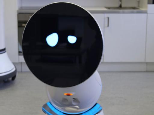 Care-O-Bot 4 des Fraunhofer Instituts für Automatisierung/Stuttgart/1.12.15
