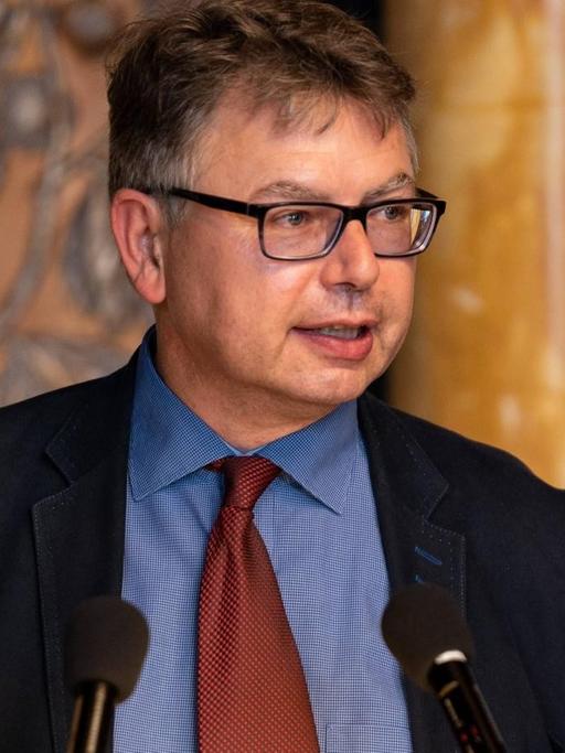 Jürgen Zimmerer ist Leiter der Forschungsstelle "Hamburgs (post-)koloniales Erbe" der Universität Hamburg
