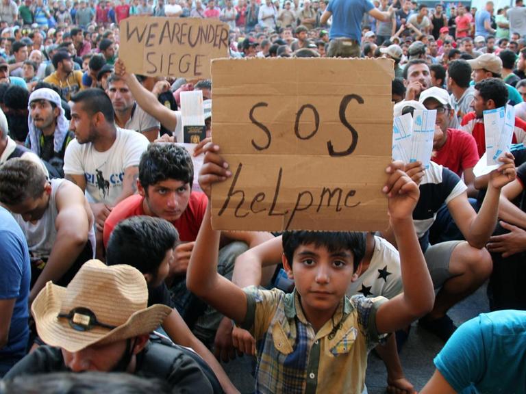 Flüchtlinge am Budapester Ostbahnhof Keleti (02.09.2015).