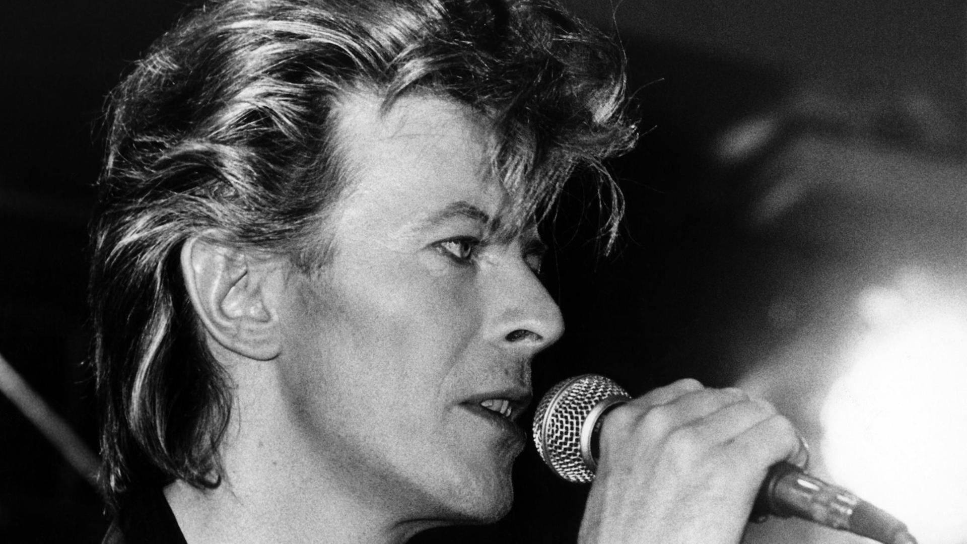 Der britische Musiker David Bowie 1987. Der britische Musiker David Bowie 1987.
