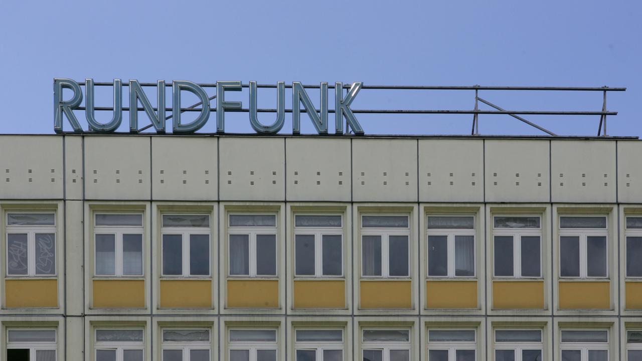Das Gelände des ehemaligen Rundfunks der DDR in der Nalepastraße in Berlin - aufgenommen 2006. Das Gelände des ehemaligen Rundfunks der DDR in der Nalepastraße in Berlin - aufgenommen 2006.