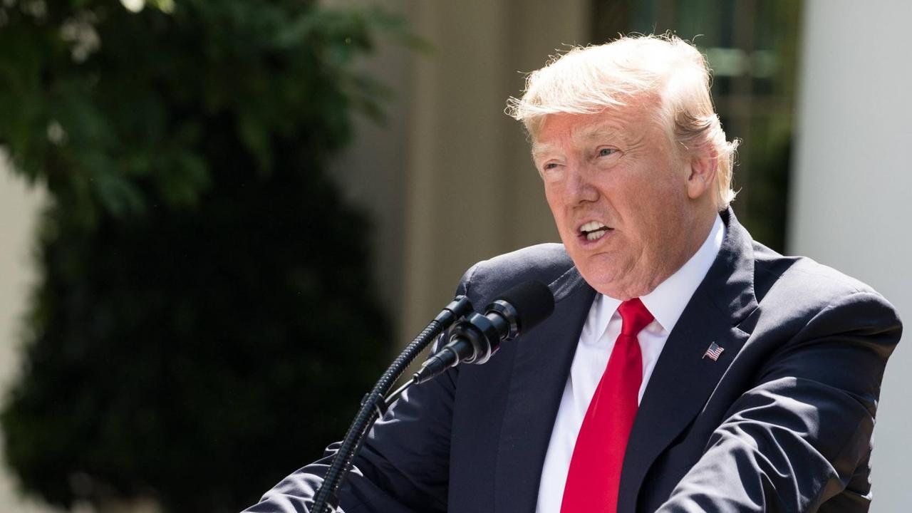 US-Präsident Donald Trump hat angekündigt, aus dem Pariser Klimaschutzabkommen auszutreten. US-Präsident Donald Trump hat angekündigt, aus dem Pariser Klimaschutzabkommen auszutreten.