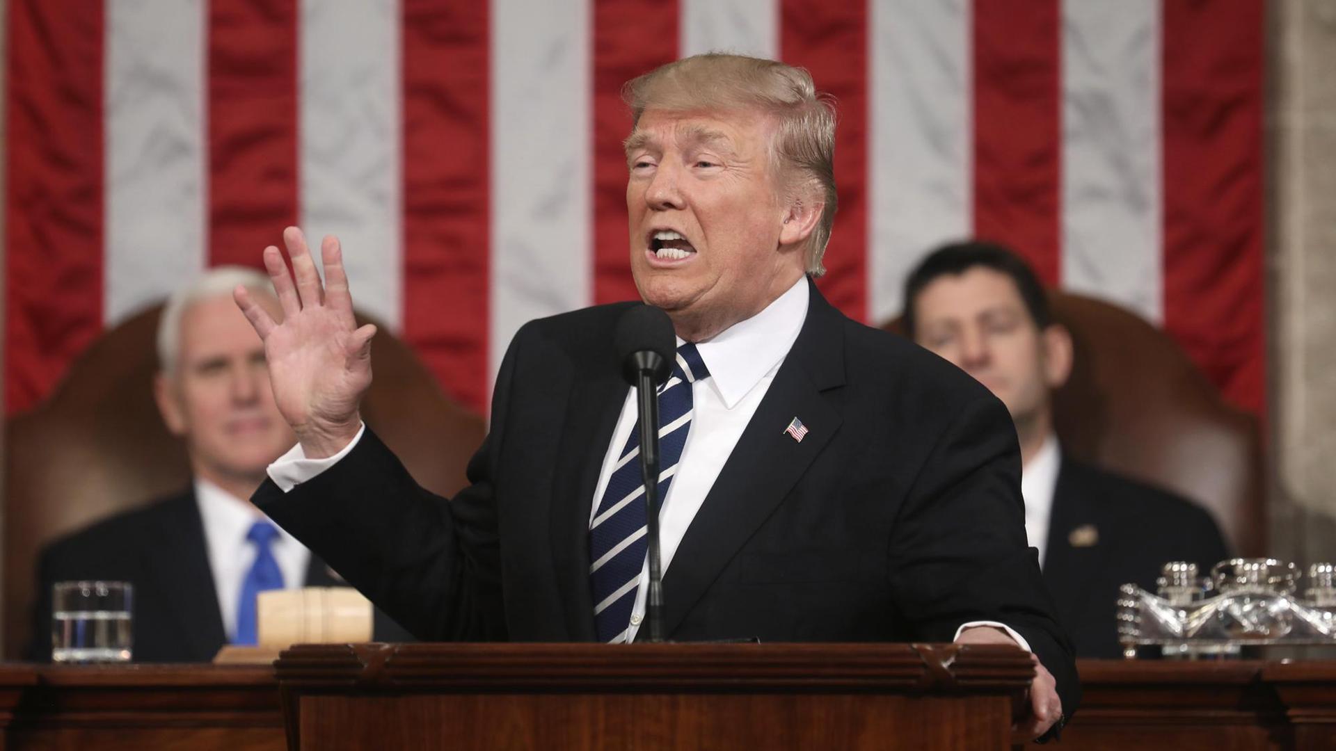 US-Präsident Donald Trump spricht in Washington zum ersten Mal seit seiner Amtseinführung vor dem Kongress.