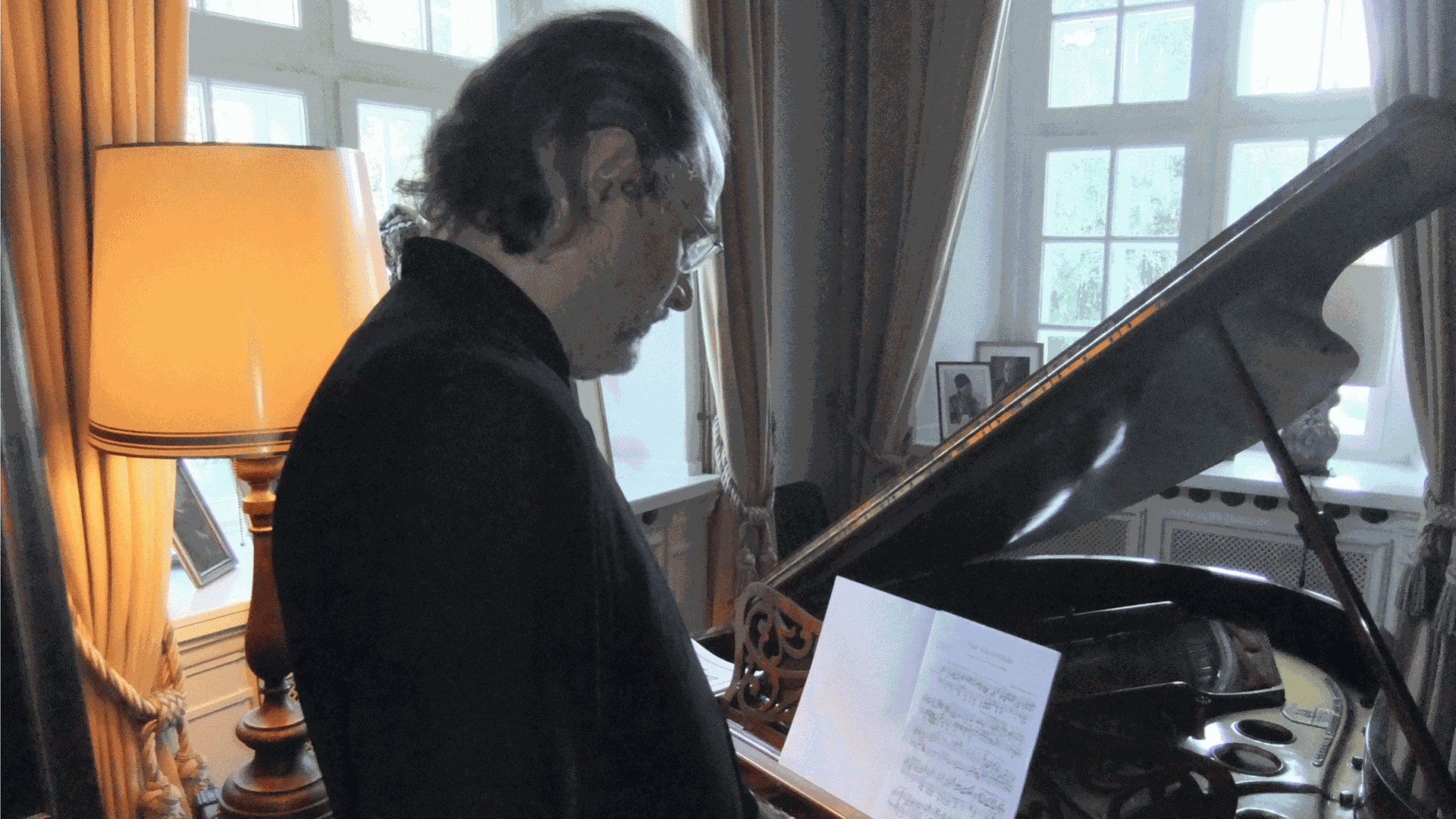 Der Pianist Steffen Schleiermacher im Herrenhaus Wahlstorf Der Pianist Steffen Schleiermacher im Herrenhaus Wahlstorf