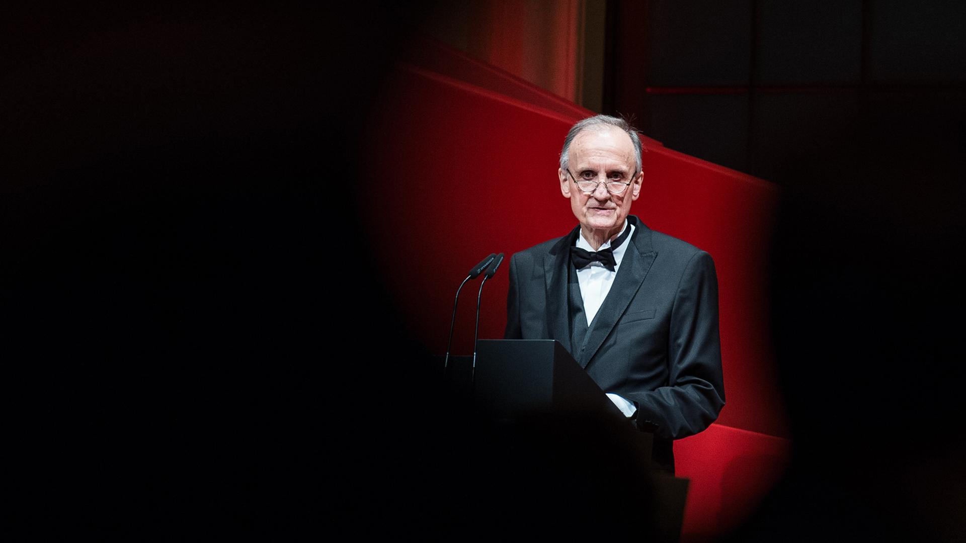 Peter Schäfer tritt als Direktor des Jüdischen Museum zurück Peter Schäfer tritt als Direktor des Jüdischen Museum zurück