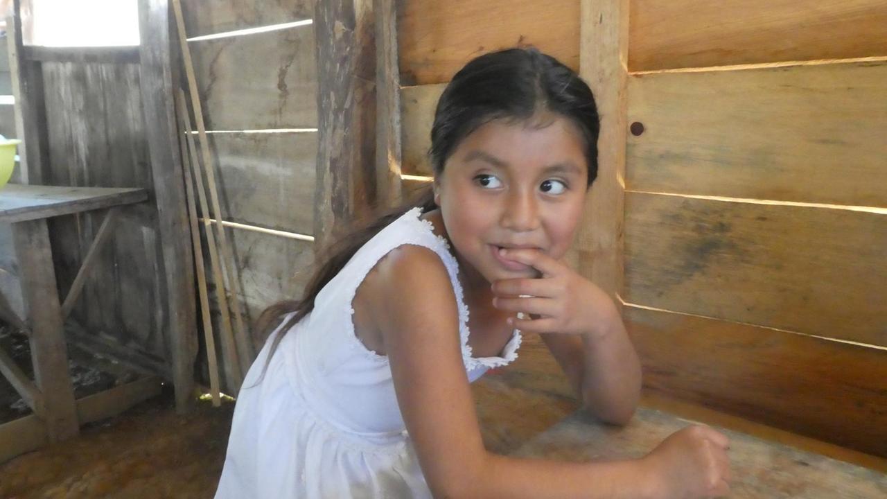 María, acht Jahre, Tzeltal-Mädchen aus Chiapas