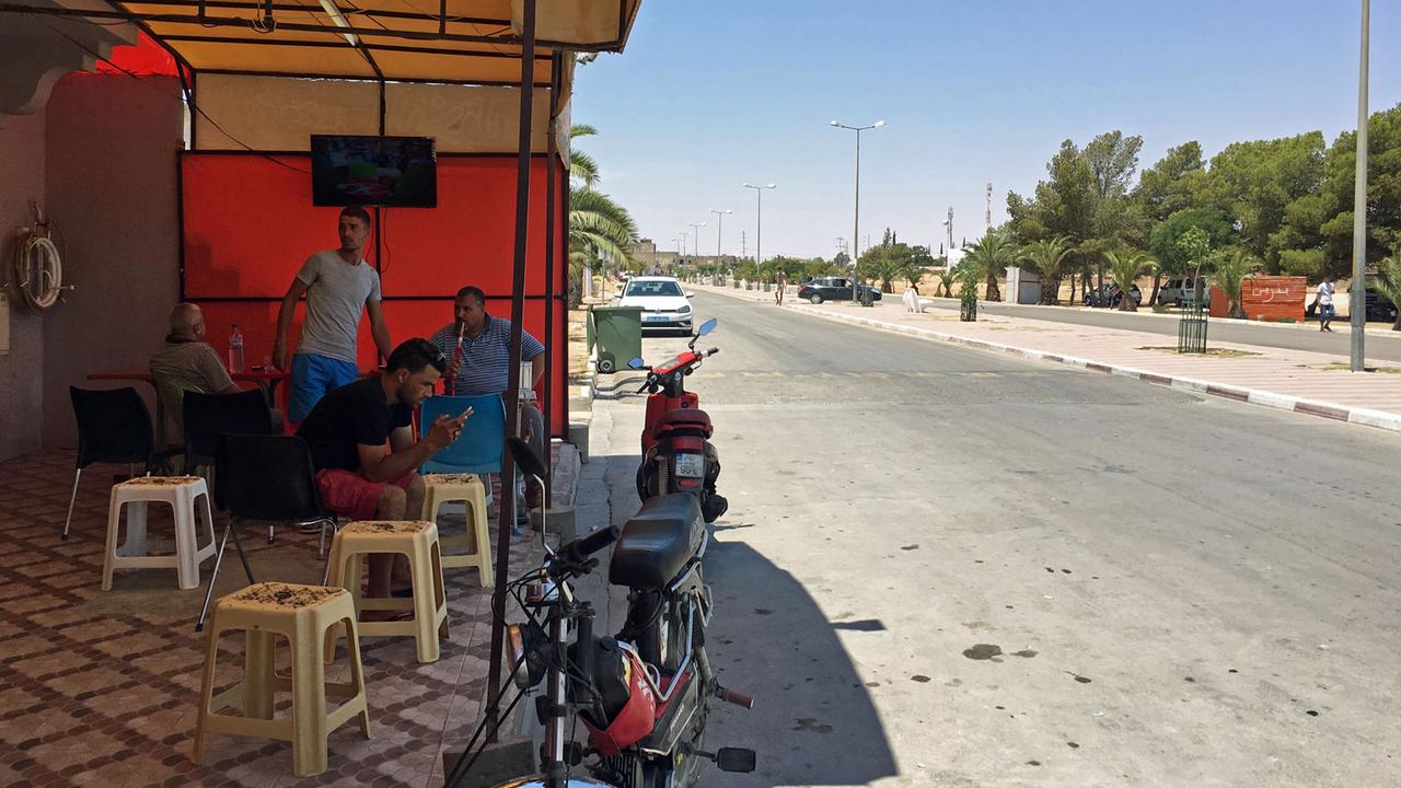 Café in Menzel Bouzaiene- Café in Menzel Bouzaiene-