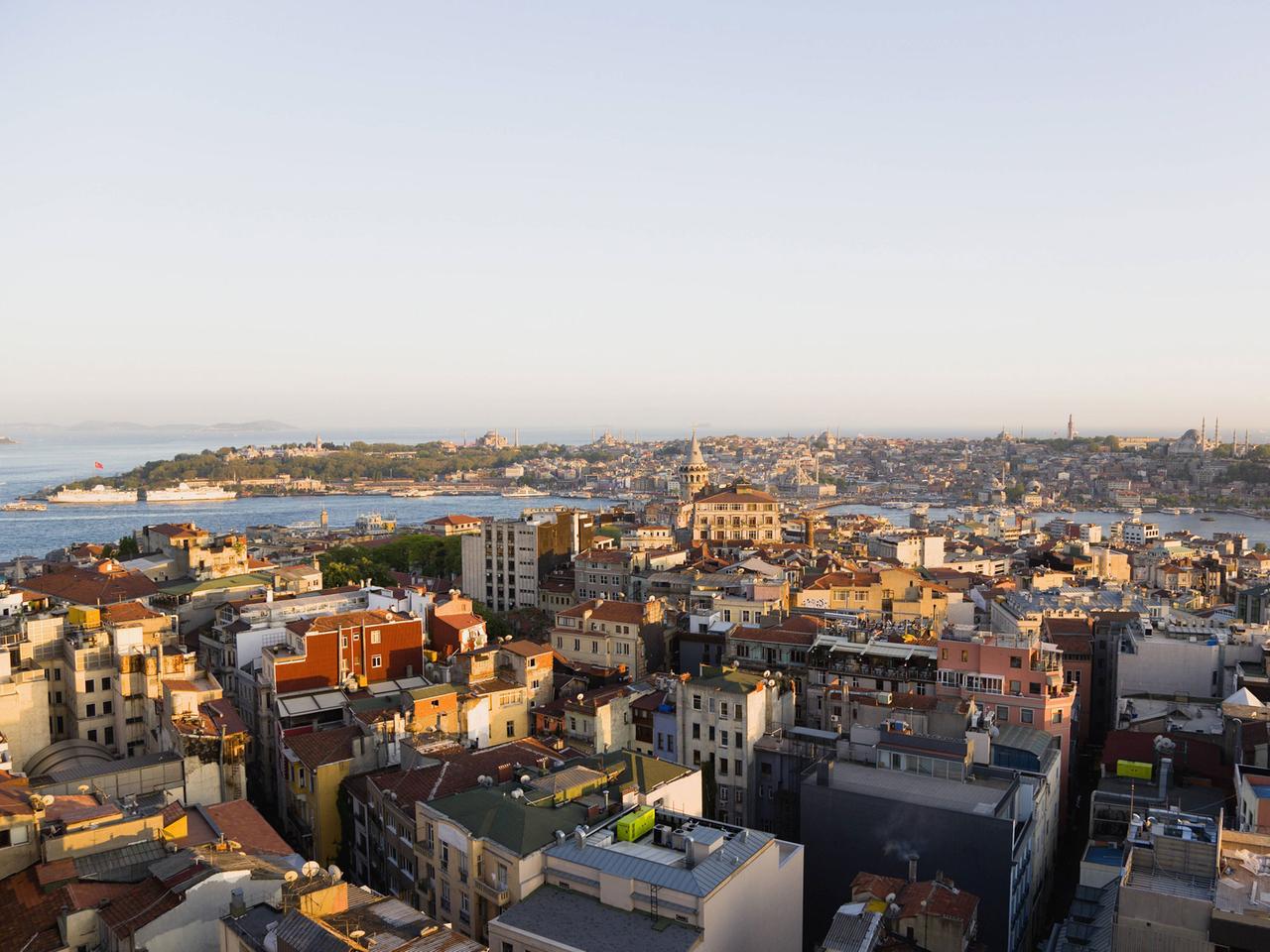 Ein Stadtpanorama von Istanbul. Ein Stadtpanorama von Istanbul.