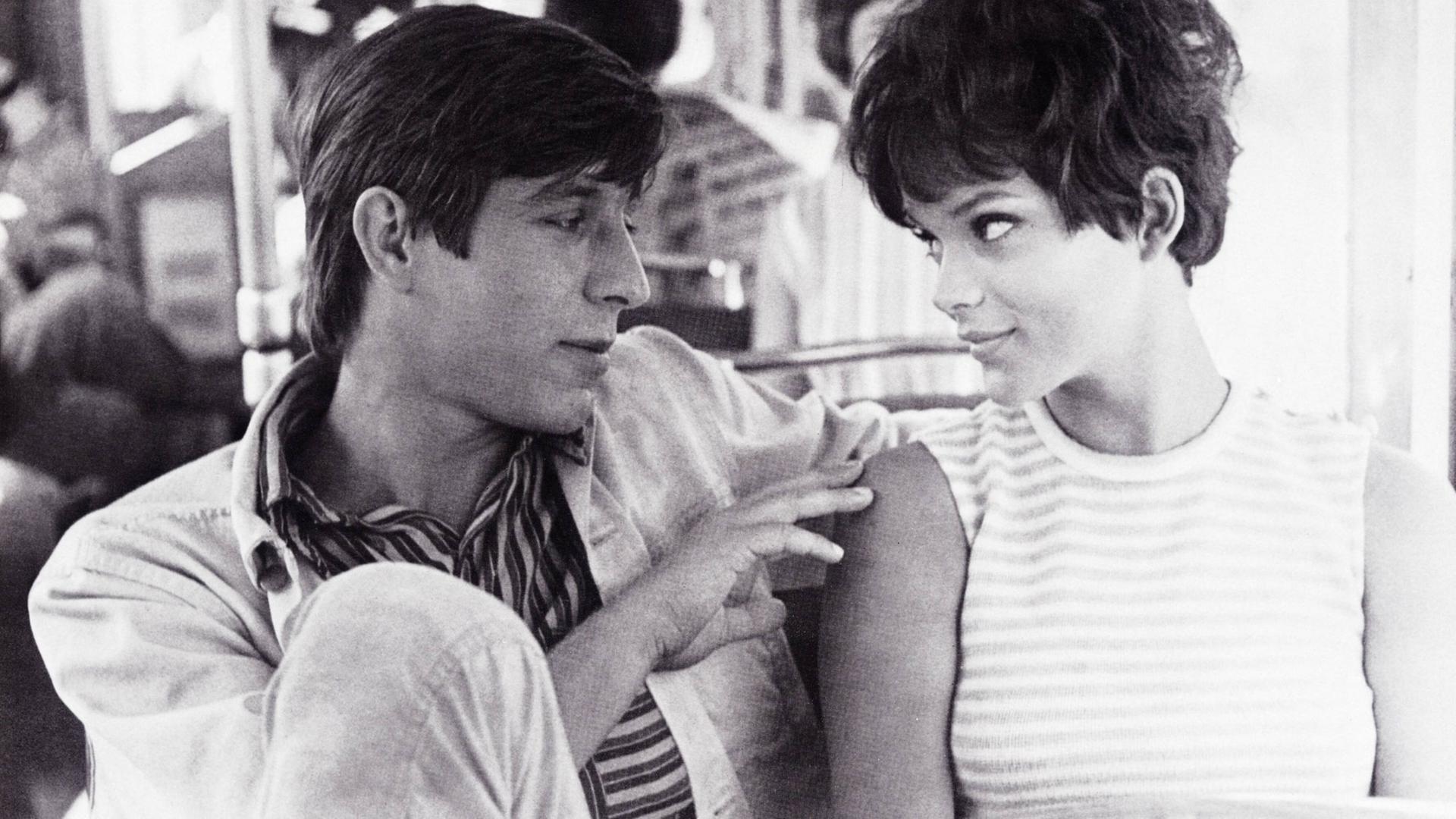 Szenenfoto aus "Zur Sache, Schätzchen" von May Spils: Werner Enke als Martin und Uschi Glas als Barbara Szenenfoto aus "Zur Sache, Schätzchen" von May Spils: Werner Enke als Martin und Uschi Glas als Barbara