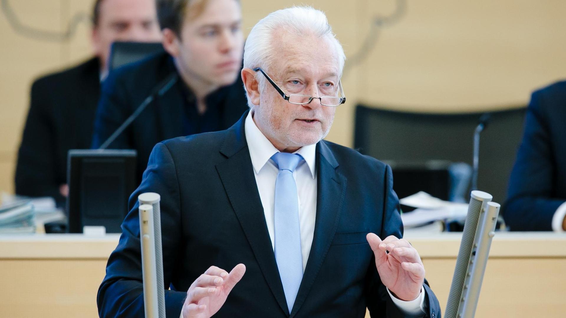 Wolfgang Kubicki während einer Rede im Deutschen Bundestag Wolfgang Kubicki während einer Rede im Deutschen Bundestag