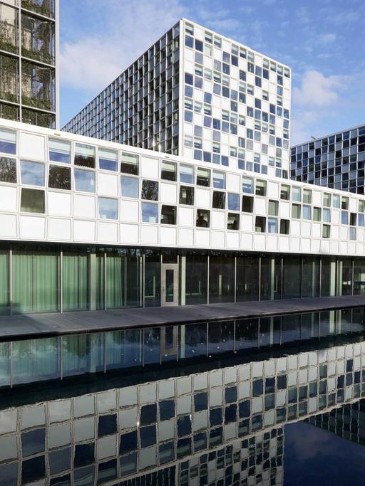 Das Gebäude des Internationalen Strafgerichtshofs in Den Haag
