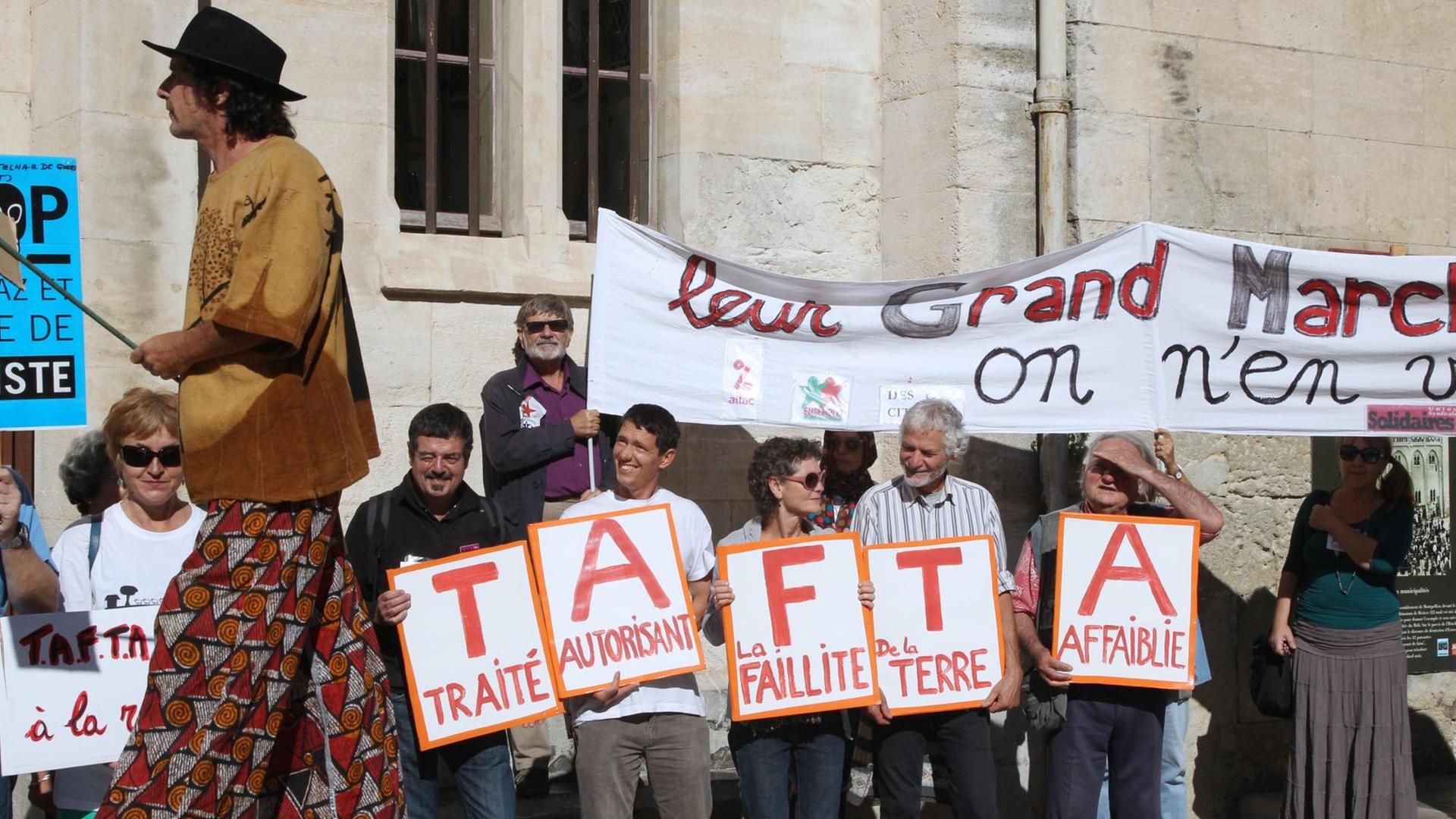 Protest gegen das Freihandelsabkommen TTIP, das in Frankreich oft TAFTA genannt wird.