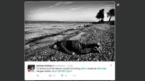 Das Bild von Ai Weiwei auf Lesbos wird bereits getwittert und diskutiert.