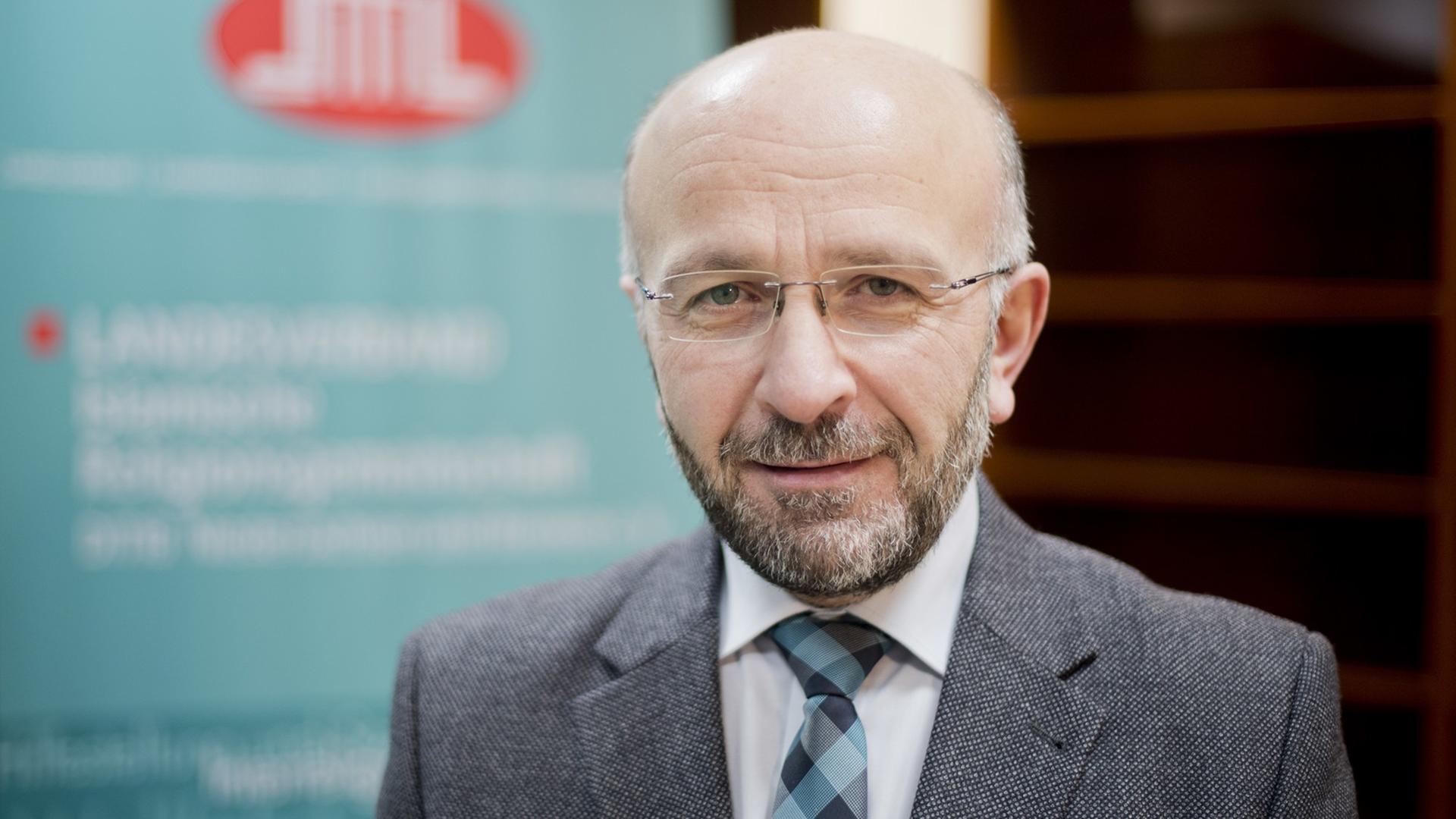 Yilmaz Kilic, ehemaliger Vorsitzender der Islamischen Religionsgemeinschaft DITIB Niedersachsen und Bremen e.V., Yilmaz Kilic, ehemaliger Vorsitzender der Islamischen Religionsgemeinschaft DITIB Niedersachsen und Bremen e.V.,
